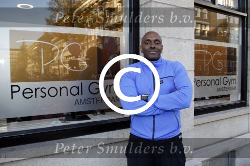 Amsterdam 28 november 2011
Opening sportschool Carlos Lens.
Peter Smulders bv