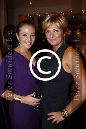 Scheveningen 6 november 2011
Premiere Wicked in het circustheater met in de hoofdrollen Chantal janzen Willemijn Verkaik  Jim Bakkum Bill v Dijk en div andere. Caroline Tensen met dochter Lotte
Peter Smulders bv
