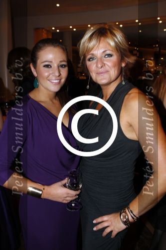 Scheveningen 6 november 2011
Premiere Wicked in het circustheater met in de hoofdrollen Chantal janzen Willemijn Verkaik  Jim Bakkum Bill v Dijk en div andere. Caroline Tensen met dochter Lotte
Peter Smulders bv