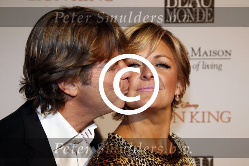 Amsterdam 24 november 2011
Uitreiking Beau monde awards in het Amstel hotel. Caroline Tensen met Peter Gallas en Lotte Wisse met vriend
Peter Smulders bv