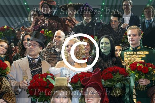 Scheveningen 6 november 2011
Premiere Wicked in het circustheater met in de hoofdrollen Chantal janzen Willemijn Verkaik  Jim Bakkum Bill v Dijk en div andere.
Peter Smulders bv