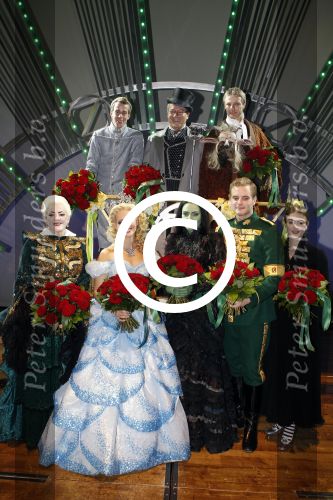 Scheveningen 6 november 2011
Premiere Wicked in het circustheater met in de hoofdrollen Chantal janzen Willemijn Verkaik  Jim Bakkum Bill v Dijk en div andere.
Peter Smulders bv