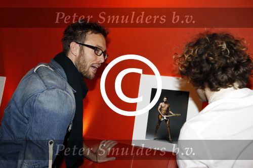 Amsterdam 13 december 2011
Presentatie viva tbv blue Ribbon met oa Charly Luske Paul Turner Marcus v Teijlingen en Jaap Jongbloed.
Peter Smulders bv