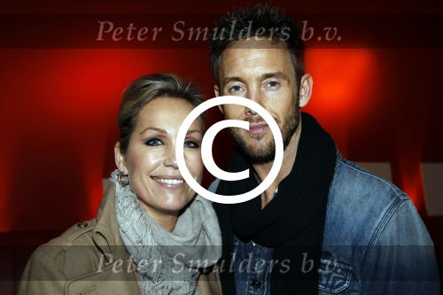 Amsterdam 13 december 2011
Presentatie viva tbv blue Ribbon met oa Charly Luske Paul Turner Marcus v Teijlingen en Jaap Jongbloed. Charly met Tanja Jess
Peter Smulders bv