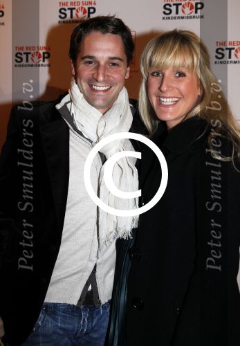 Blaricum 20 november 2011
Gala tbv Stop kinder misbruik in de Red Sun in Blaricum. Christian Albers met zijn zwangere vrouw Liselore
Peter Smulders bv