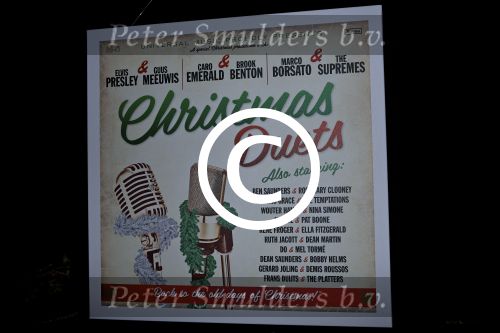 BAARN - In Restaurant Vuur is de perspresentatie gehouden van de nieuwe kerst cd genaamd Christmas Duets. FOTO PETER SMULDERS BV