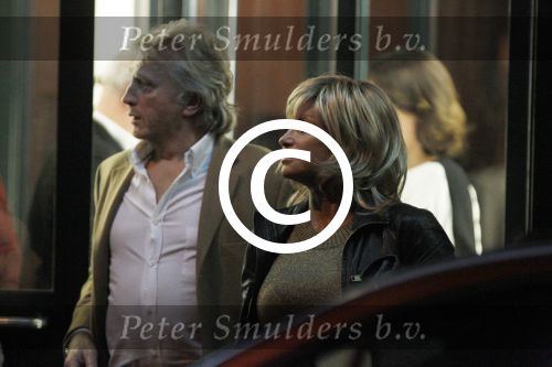 Amsterdam 31 oktober 2011
Hans en Connie Breukhoven gaan eten bij le garage voor Hans zijn verjaardag. daarna brengt Hans Connie naar huis.
Peter Smulders bv