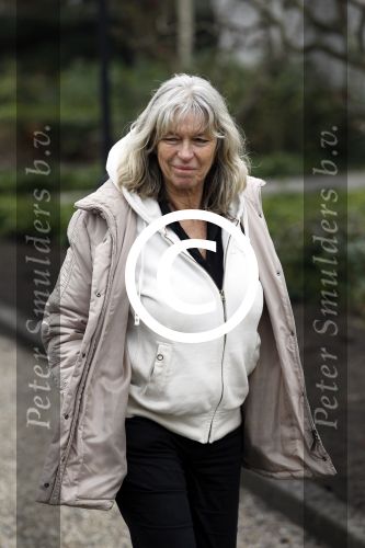 Amsterdam 21 december 2011
Crematie Olga Madsen op westgaarde. Cox habbema
Peter Smulders bv