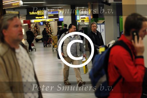 Schiphol en Sint maarten 8 november 2011
Vertrek en aankomst gasten huwelijk Lisa en Jan Smit. Edwin Bredius en Leo Vogelzang
Peter Smulders bv