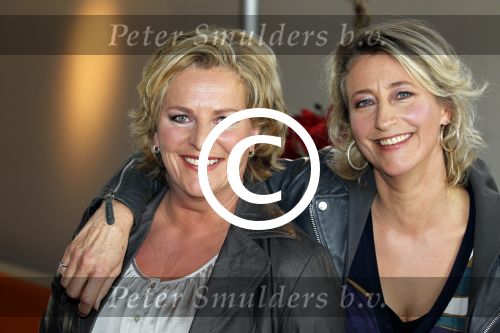 Hilversum 4 november 2011
Perspresentatie omroep Max op het mediapark. Elles de Bruin en Margreet Reijntjes
Peter Smulders bv