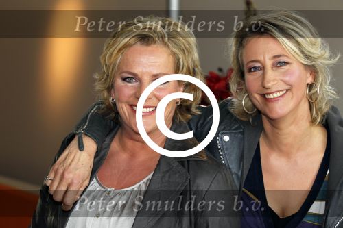 Hilversum 4 november 2011
Perspresentatie omroep Max op het mediapark. Elles de Bruin en Margreet Reijntjes
Peter Smulders bv