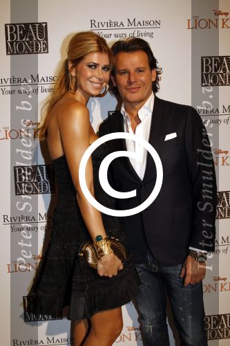 Amsterdam 24 november 2011
Uitreiking Beau monde awards in het Amstel hotel. Estelle Gullit met Leco v Zadelhoff
Peter Smulders bv