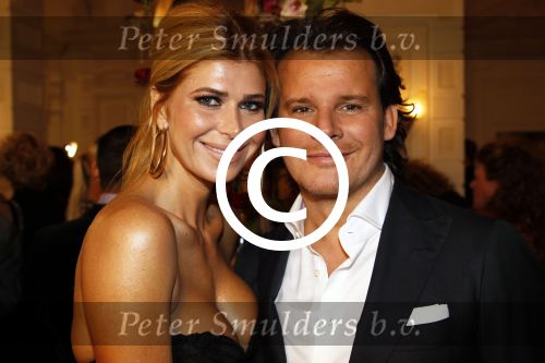 Amsterdam 24 november 2011
Uitreiking Beau monde awards in het Amstel hotel. Leco v Zadelhoff en Estelle Gullit
Peter Smulders bv
