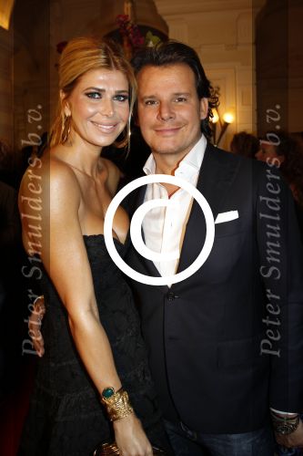 Amsterdam 24 november 2011
Uitreiking Beau monde awards in het Amstel hotel. Leco v Zadelhoff en Estelle Gullit
Peter Smulders bv