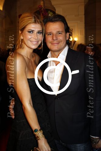 Amsterdam 24 november 2011
Uitreiking Beau monde awards in het Amstel hotel. Leco v Zadelhoff en Estelle Gullit
Peter Smulders bv