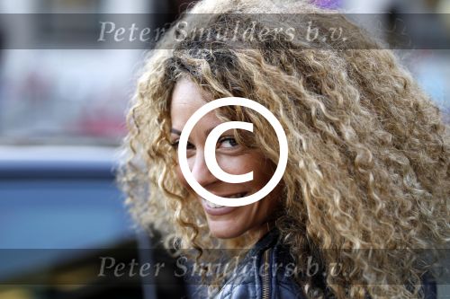 Amsterdam 28 november 2011
Opening sportschool Carlos Lens. Fajah Lourens met zoon
Peter Smulders bv