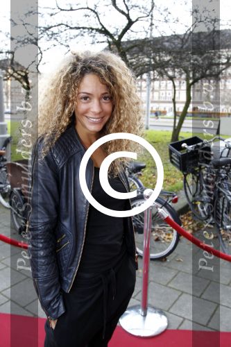 Amsterdam 28 november 2011
Opening sportschool Carlos Lens. Fajah lourens
Peter Smulders bv