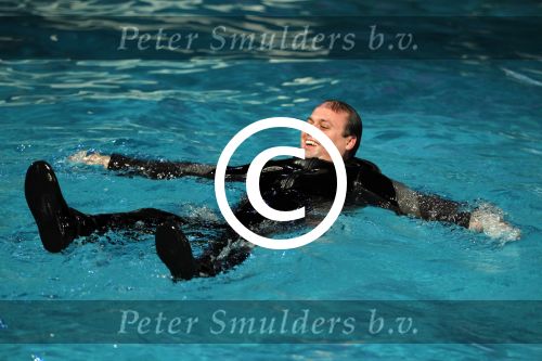 Harderwijk 30 november 2011
Frans Bauer aan het trainen voor show met dolfijnen in het dolfinarium. Zijn vader en zoon Christiaan zijn erbij.
Peter Smulders bv