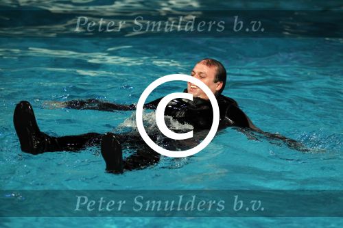 Harderwijk 30 november 2011
Frans Bauer aan het trainen voor show met dolfijnen in het dolfinarium. Zijn vader en zoon Christiaan zijn erbij.
Peter Smulders bv