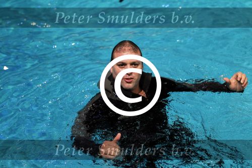 Harderwijk 30 november 2011
Frans Bauer aan het trainen voor show met dolfijnen in het dolfinarium. Zijn vader en zoon Christiaan zijn erbij.
Peter Smulders bv