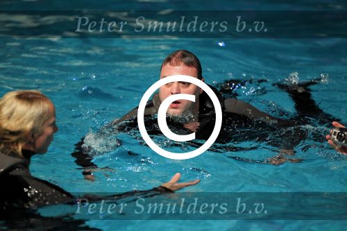 Harderwijk 30 november 2011
Frans Bauer aan het trainen voor show met dolfijnen in het dolfinarium. Zijn vader en zoon Christiaan zijn erbij.
Peter Smulders bv