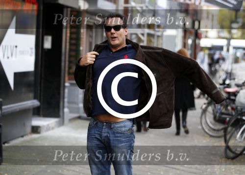 Amsterdam 4 november 2011
Gerard Joling op de cornelis schuytstraat.
Peter Smulders bv