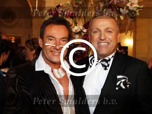 Amsterdam 24 november 2011
Uitreiking Beau monde awards in het Amstel hotel. Gordon en Gerard Joling
Peter Smulders bv