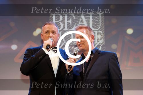 Amsterdam 24 november 2011
Uitreiking Beau monde awards in het Amstel hotel. Gordon met John Lukken
Peter Smulders bv