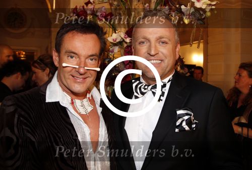 Amsterdam 24 november 2011
Uitreiking Beau monde awards in het Amstel hotel. Gordon en Gerard Joling
Peter Smulders bv