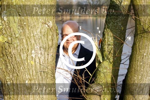 Amsterdam 23 november 2011
Harry Robles bij de amstel in Amsterdam.
Peter Smulders bv
