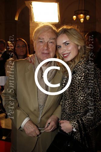 Amsterdam 24 november 2011
Uitreiking Beau monde awards in het Amstel hotel. Henk v d Meyden met dochter elise
Peter Smulders bv