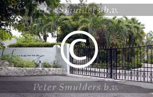 Sint Maarten 9 december 2011
Hotel La Samanna waar Jan Smit en Lisa met hun gasten verblijven.
Peter Smulders bv