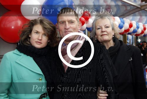 Amsterdam 26 november 2011
Premiere Dolfje Weerwolfje in carre. Huub v d Lubbe met vrouw en dochter
Peter Smulders bv