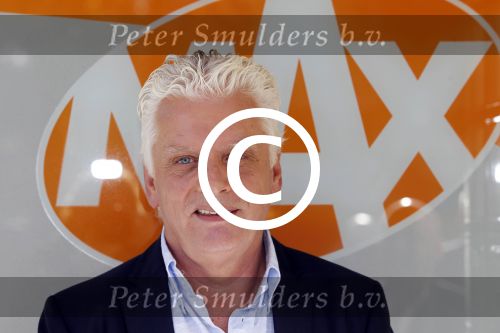Hilversum 4 november 2011
Perspresentatie omroep Max op het mediapark. Jan Slagter
Peter Smulders bv