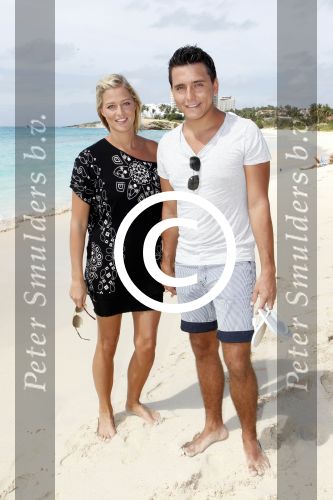 Sint Maarten 10 november 2011
Jan Smit en zijn vrouw Liza op het strand de dag voor hun trouwen.
Peter Smulders bv