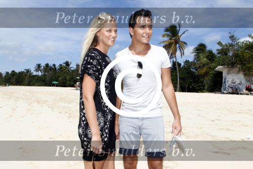 Sint Maarten 10 november 2011
Jan Smit en zijn vrouw Liza op het strand de dag voor hun trouwen.
Peter Smulders bv