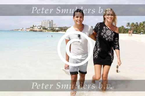 Sint Maarten 10 november 2011
Jan Smit en zijn vrouw Liza op het strand de dag voor hun trouwen.
Peter Smulders bv