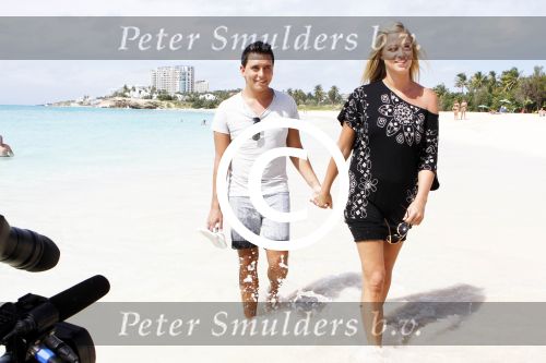 Sint Maarten 10 november 2011
Jan Smit en zijn vrouw Liza op het strand de dag voor hun trouwen.
Peter Smulders bv