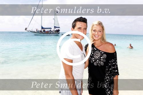 Sint Maarten 10 november 2011
Jan Smit en zijn vrouw Liza op het strand de dag voor hun trouwen.
Peter Smulders bv