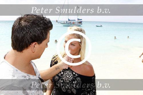 Sint Maarten 10 november 2011
Jan Smit en zijn vrouw Liza op het strand de dag voor hun trouwen.
Peter Smulders bv