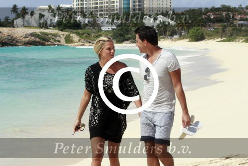 Sint Maarten 10 november 2011
Jan Smit en zijn vrouw Liza op het strand de dag voor hun trouwen.
Peter Smulders bv