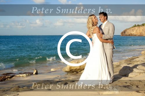 Sint Maarten 11 november 2011
Jan Smit en Liza trouwen op het strand Baie Rouge.
Peter Smulders bv