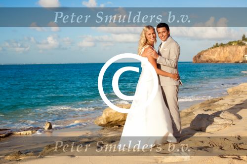 Sint Maarten 11 november 2011
Jan en Liza Smit trouwen op het strand met de naam baie Rouge
Peter Smulders bv