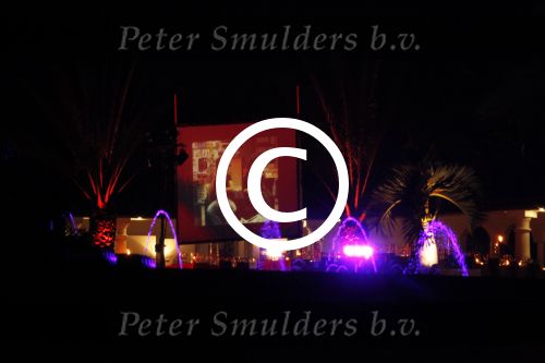 Sint Maarten 11 november 2011
Jan Smit en Liza vieren het feest na hun trouwen in de villa sandyline op sint maarten.
Peter Smulders bv
