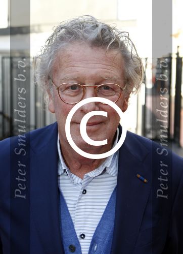 Breda 16 november 2011
Presentatie boek Aad Ouborg. Jan des Bouvrie
Peter Smulders bv