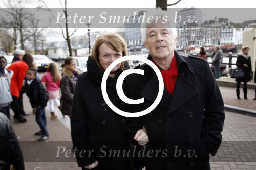 Amsterdam 26 november 2011
Premiere Dolfje Weerwolfje in carre. Kees v Kooten met zijn vrouw
Peter Smulders bv