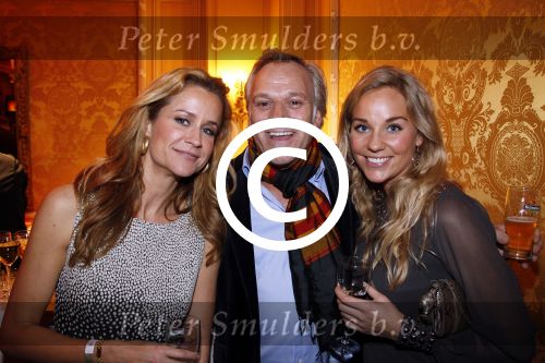 Amsterdam 24 november 2011
Uitreiking Beau monde awards in het Amstel hotel. Leontine Mourits Frank Wisse en Pauline Huizinga
Peter Smulders bv