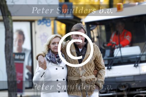 Amsterdam 28 november 2011
Mariska v Kolck met vriend Edgar Peer op straat.
Peter Smulders bv