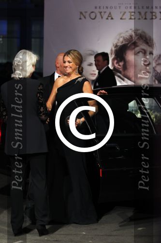 Amsterdam 21 november 2011
Premiere Nova Zembla in het RAI theater. De film is geregisseerd door Reinout Oerlemans en Robert de Hoog en Doutzen Kroes spelen de hoofdrollen.
Prinses Maxima en prins Wilem Alexander zijn de eregasten.
Peter Smulders bv