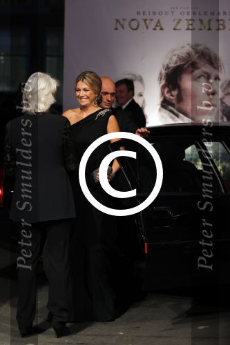 Amsterdam 21 november 2011
Premiere Nova Zembla in het RAI theater. De film is geregisseerd door Reinout Oerlemans en Robert de Hoog en Doutzen Kroes spelen de hoofdrollen.
Prinses Maxima en prins Wilem Alexander zijn de eregasten.
Peter Smulders bv